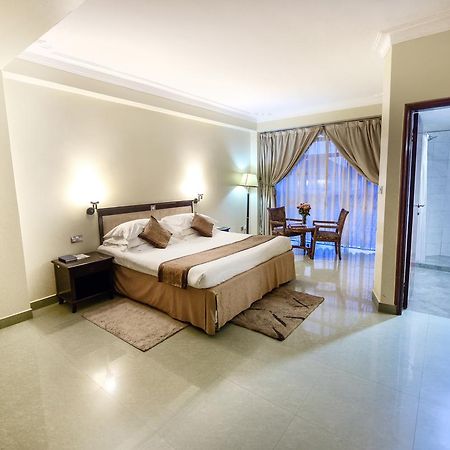 Hotel Sojovalo Кампала Экстерьер фото