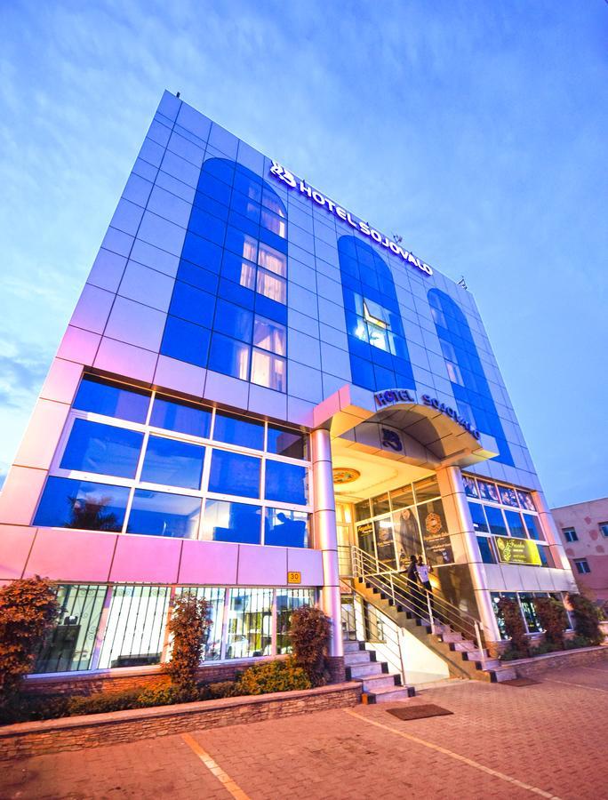 Hotel Sojovalo Кампала Экстерьер фото